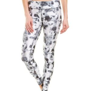 Terez Leggings XS NWT